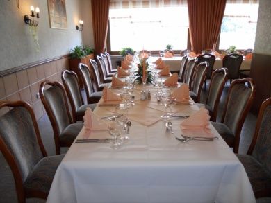 Rheinhotel - Gasthaus - Pension Zum Anker