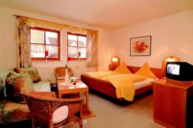 Winzerhotel Kinges-Kessel