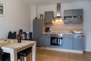 Weingut Knodt-Trossen - Moselurlaub in Kröv