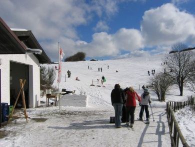 Wintersport am Mäuseberg - Skivergnügen für Groß und Klein