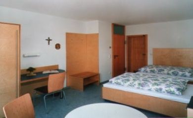 Wallfahrts- und Bildungsstätte Marienpfalz