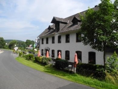 Campinganlage, Landgasthof & Restaurant Frings-Mühle - direkt am Ahrtalradweg