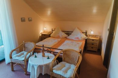 Ferienwohnung & Gästehaus Sachs