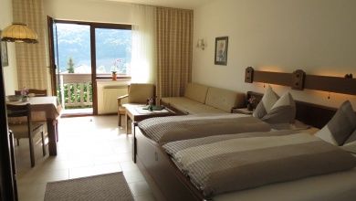 Anja's Wohlfühloase  NR 3  für Gäste mit Gehbehinderung geeignet,  im erhöhten Erdgeschloß mit Moselblick,  2 Schlafzimmer -jedes mit eigener Du/WC,   WLAN kostenlos
