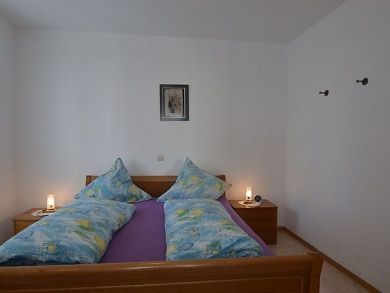 Ferien-Weingut Kirch - Mosel-Urlaub in Ediger-Eller - noch freie Zimmer über Straßenweinfest