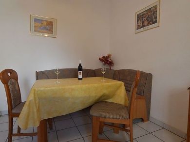 Ferien-Weingut Kirch - Mosel-Urlaub in Ediger-Eller - noch freie Zimmer über Straßenweinfest