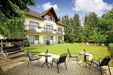 Land-gut-Hotel Burgblick