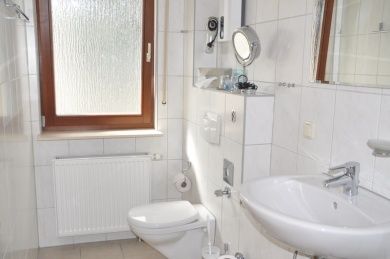FamilienWeingut Feser mit Vinothek, ****Ferienwohnungen & Erlebnis