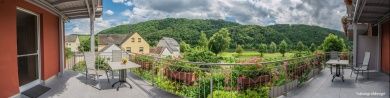 Ferienweingut Kreuz-Bauer in Minheim an der Mosel