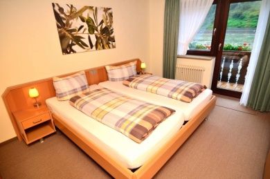 Gästehaus / Pension / Ferienwohnung Scheid - Rheintalblick