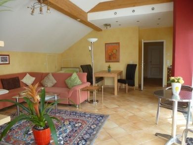 TOP Ferienwohnung Limburg an der Lahn mit Balkon. Radeln bis zum Rhein und Mosel