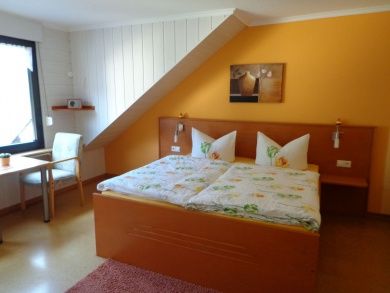 Ferienwohnung & Gästezimmer Inge Lenartz
