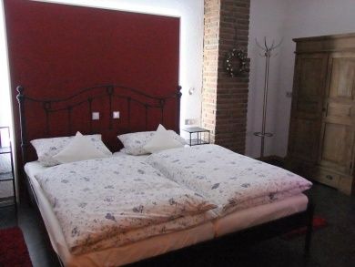Weingut Lehnert-Veit - Gästezimmer - Straußwirtschaft - Moselgarten