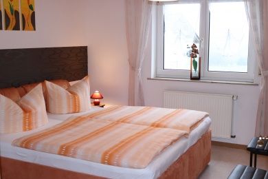 Ferienwohnungen - Ferienhaus Anneliese Gönen