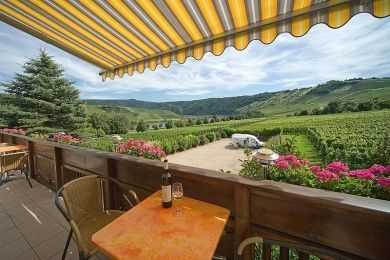 Weingut & Gästehaus Schäfer-Dienhart