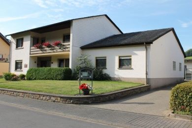 Ferienweingut Otmar Göbel in Ernst an der Mosel - Ferienwohnungen