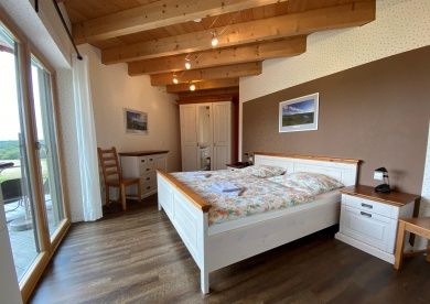 Gästehaus Bauernstube • Pension & Ferienwohnungen