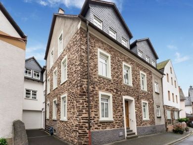 Ferienwohnung Osterlämmchen - Wohnung mit Süd-Balkon in Ediger-Eller
