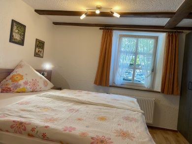 Gästehaus Bauernstube • Pension & Ferienwohnungen