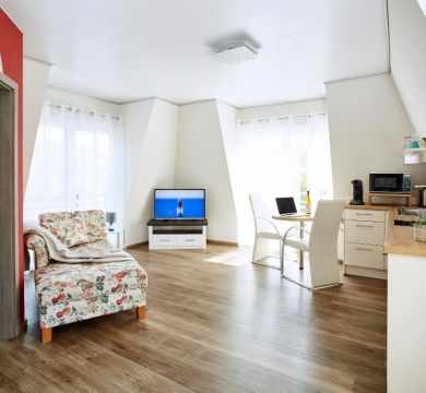 Weinhaus Lenz - Gästezimmer und Ferienwohnungen