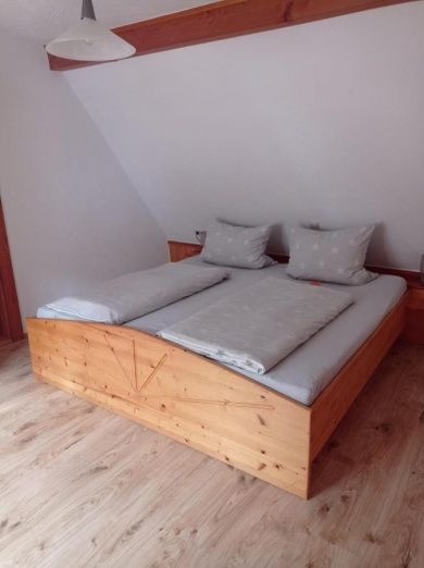 Ferienwohnungen und Gästezimmer Ehrhardt