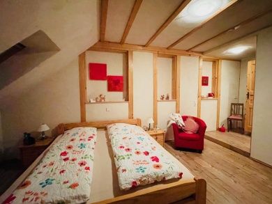 Weingut, Gästezimmer und Ferienwohnung Jörg Thul