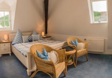 Weingut & Gästezimmer Herrenhof