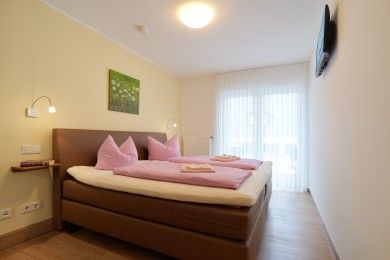 Bioweingut Hubertushof - Gästezimmer & Ferienwohnung