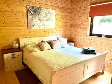 5 Sterne Ferienhaus Tommy am idyllischen Waldsee Rieden