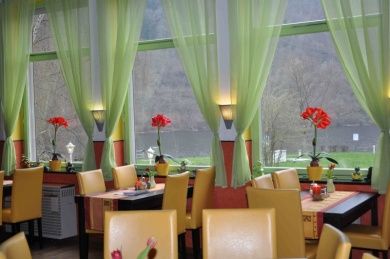 Eifelhaus - Restaurant - Café - Seeterrasse