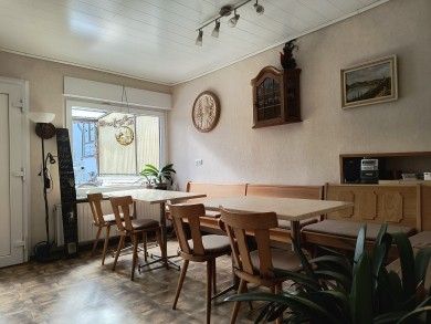 Moselweingut & Gästehaus - Winzermeister Johannes Schnitzius