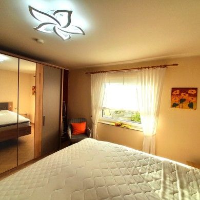 Ferienwohnung Sonnenblume mit Sauna, Garten, Liegewiese. Last Minute!