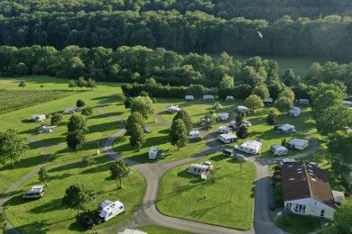 Campingplatz Ourtal-Idyll und Sauer-Our - Camping und Wanderhüttenvermietung