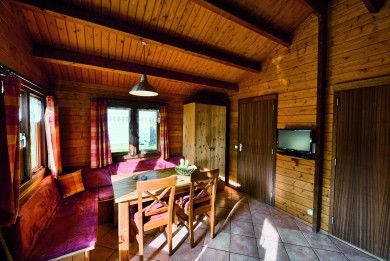 Campingplatz Ourtal-Idyll und Sauer-Our - Camping und Wanderhüttenvermietung