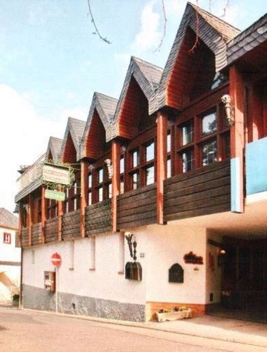 Weingut Heribert Kirch - Straußwirtschaft zur Guten Stube