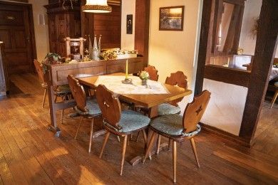 Gasthaus und Pension Zum Römischen Kaiser