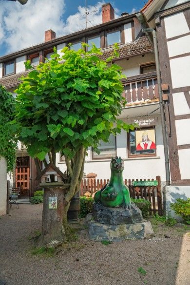 Gasthaus und Pension Zum Römischen Kaiser