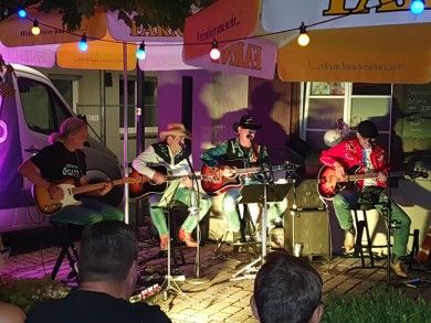 Beim Josl - Musik • Bar • Kneipe