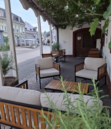 Weinhaus Hotel zum Josefshof