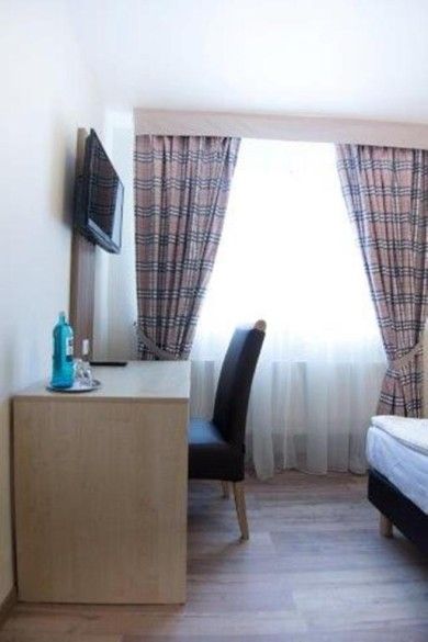 Baum's Rheinhotel