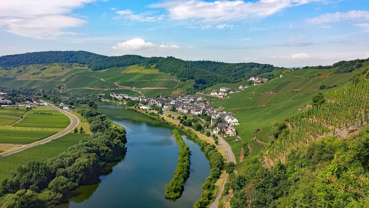 Hotels, Campingplätze und Ferienwohnungen an der Mosel