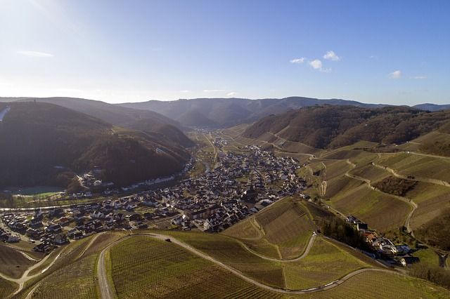 Hotels, Campingplätze und Ferienwohnungen im Ahrtal