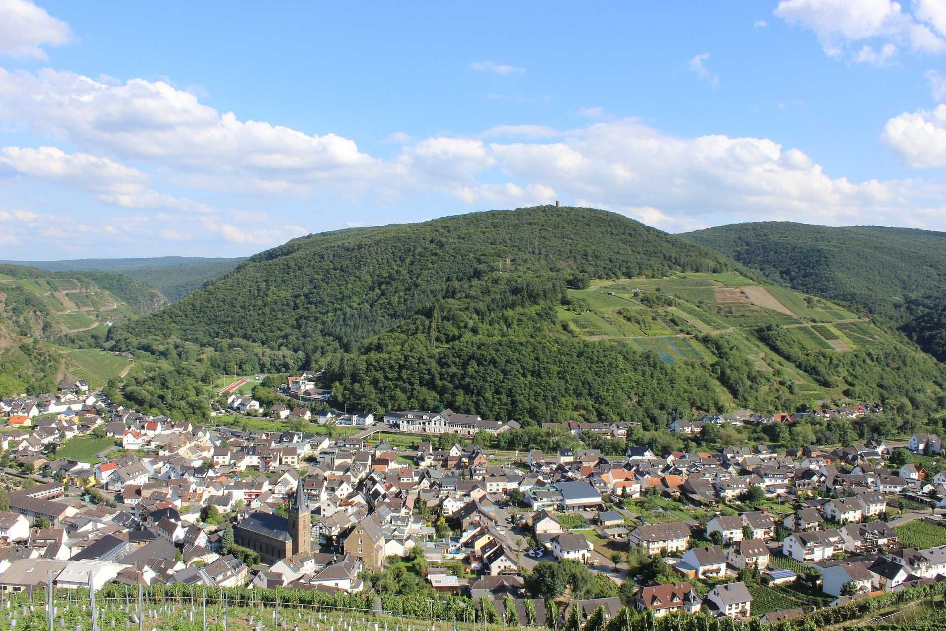 Hotels, Campingplätze und Ferienwohnungen im Ahrtal
