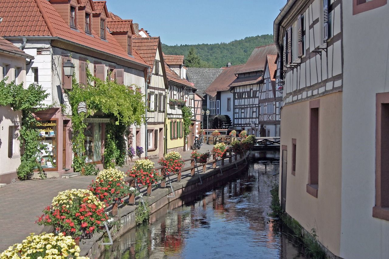 Hotels, Campingplätze und Ferienwohnungen in Annweiler